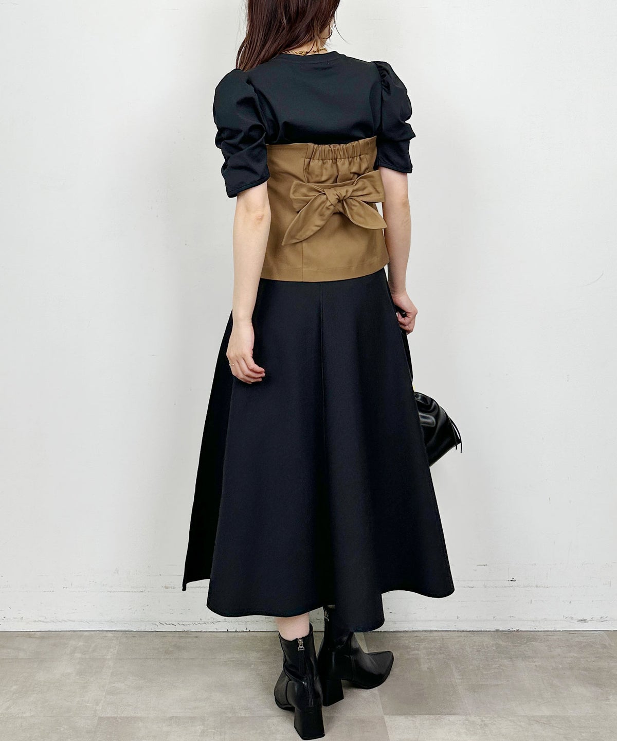 model：H164　着用サイズ：M