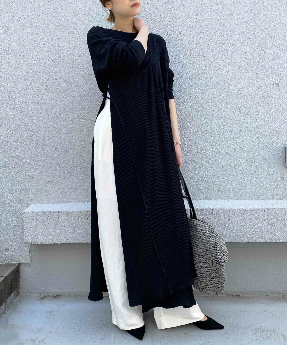 model：H164　着用サイズ：M　ブラック　パターンC