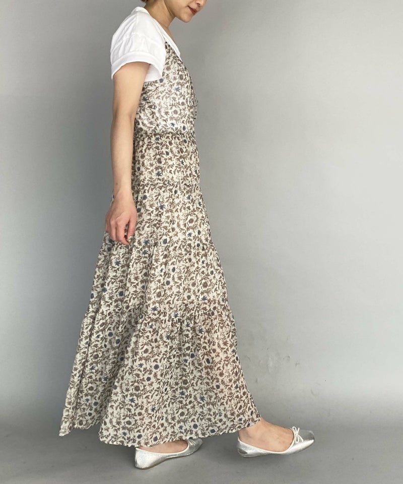 model：H164　着用サイズ：M　ベージュ