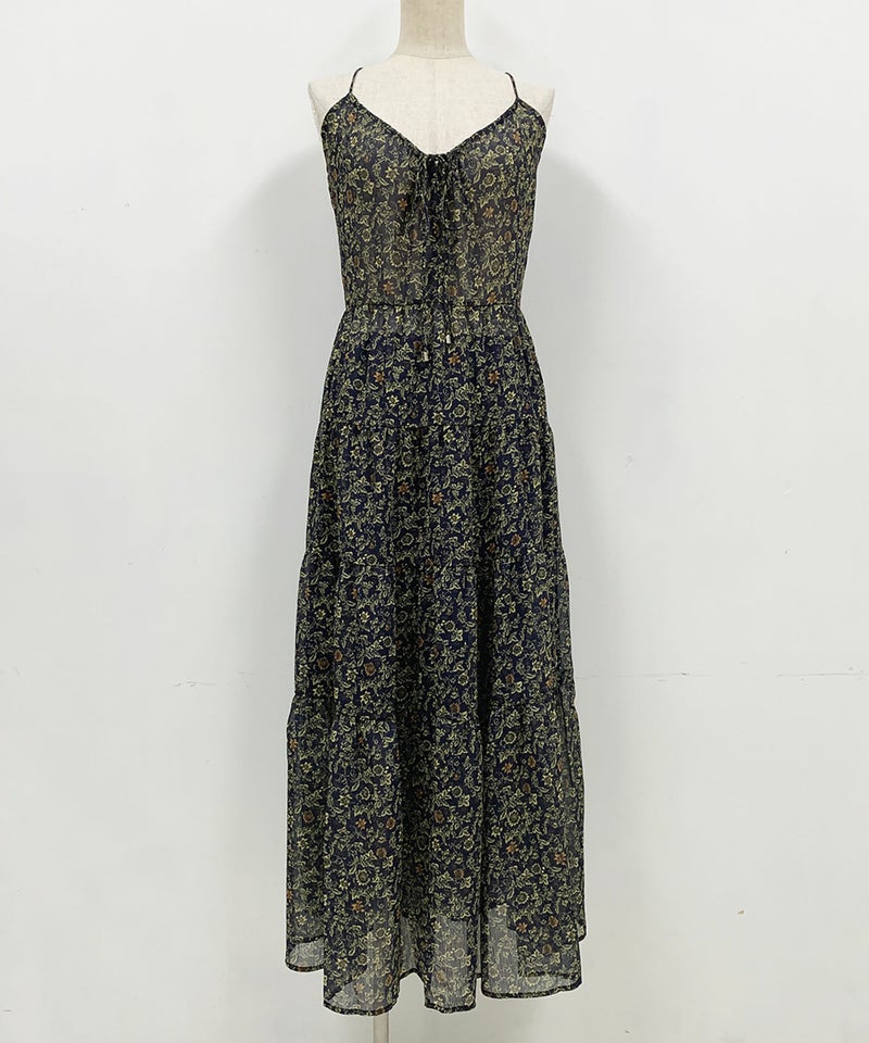 着用トルソーサイズ：B80, W60, H86 (Mサイズ着用）ネイビー　前