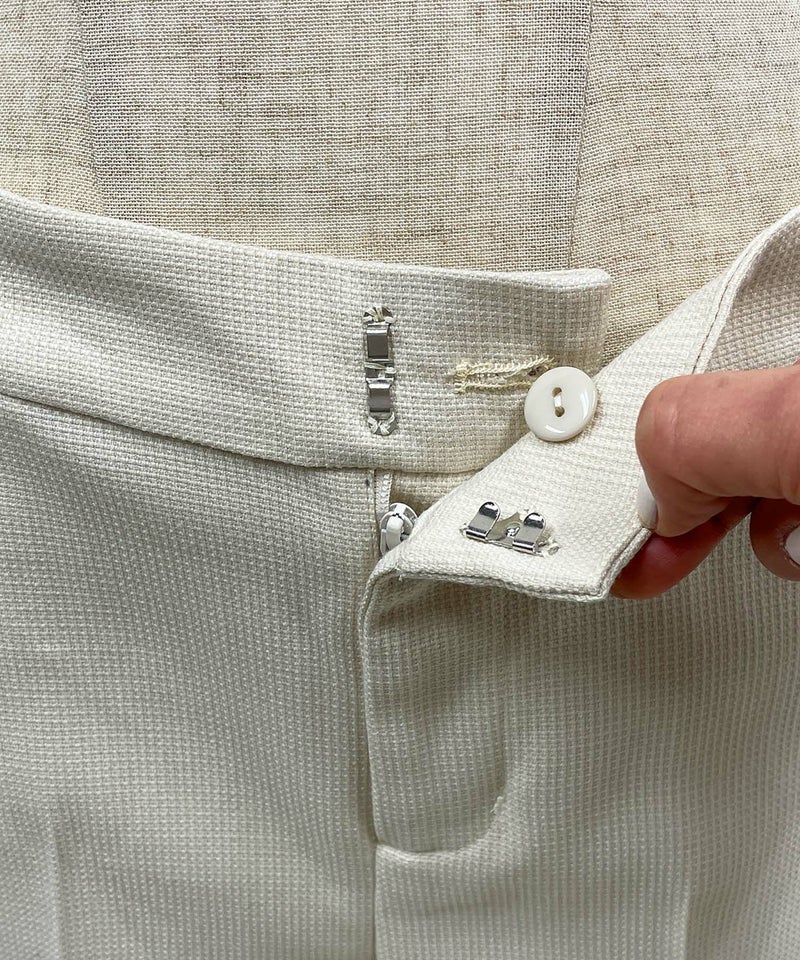 フロントホック・ボタン・ジップ