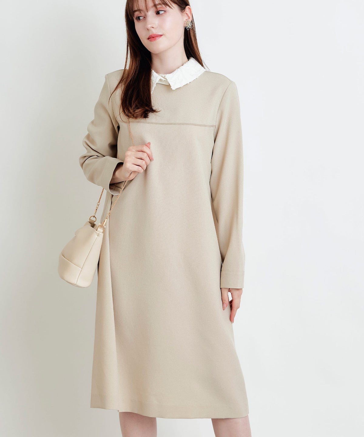 model：H160　着用サイズ：M　ベージュ