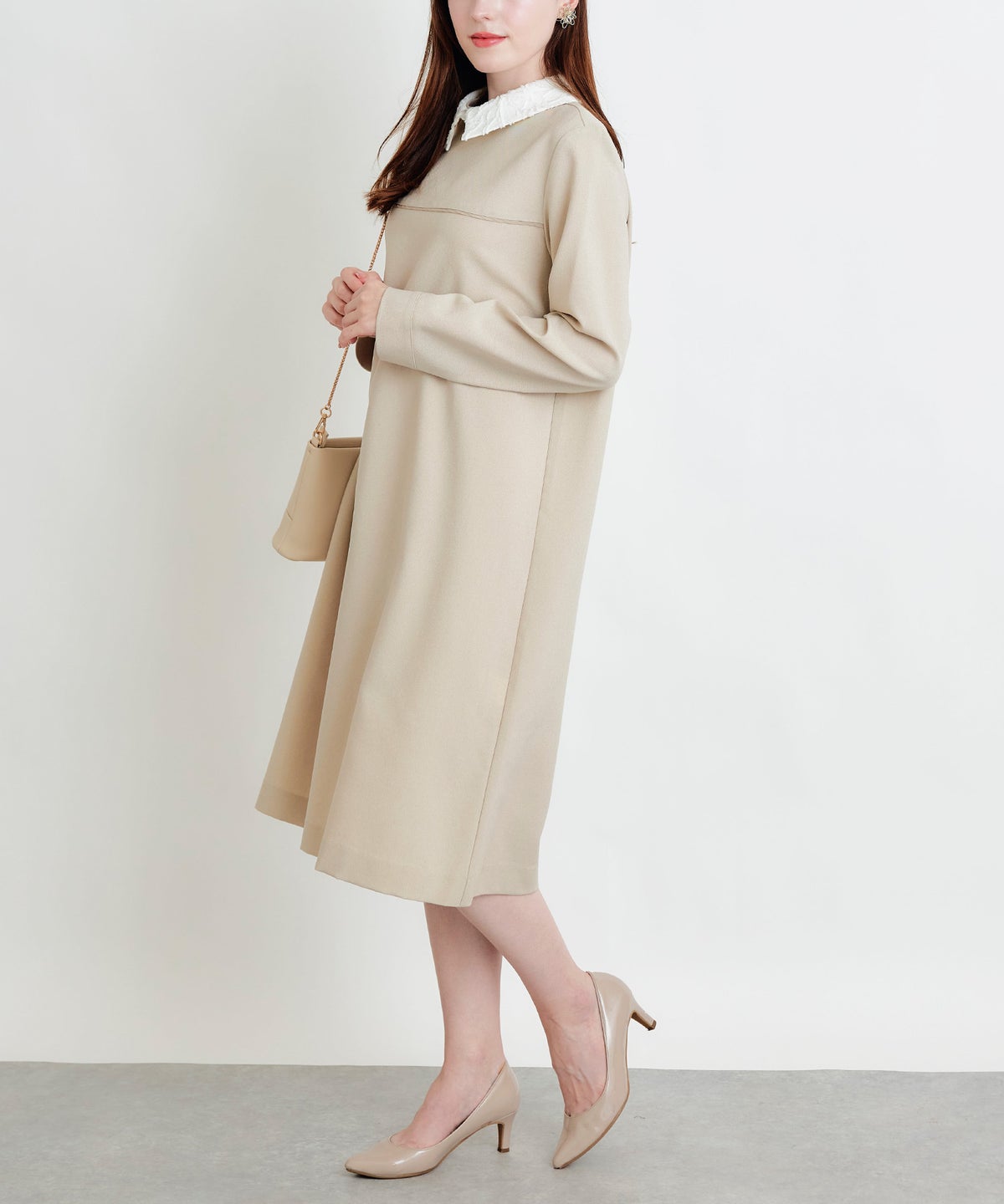 model：H160　着用サイズ：M　ベージュ