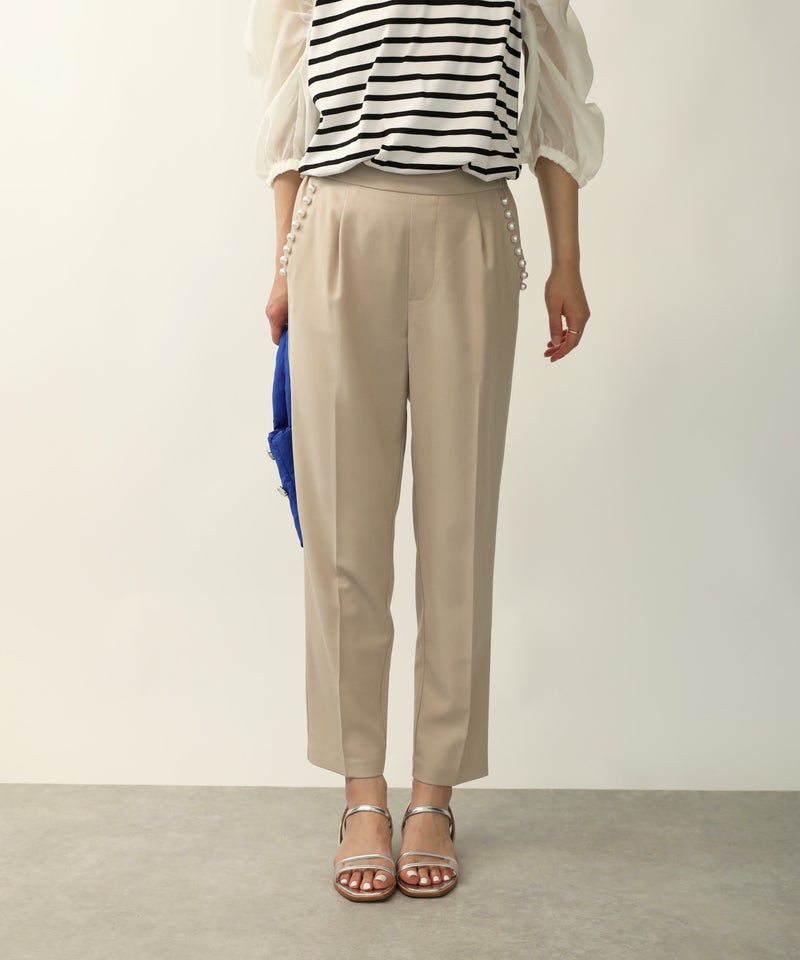 model：H164　着用サイズ：M　ベージュ