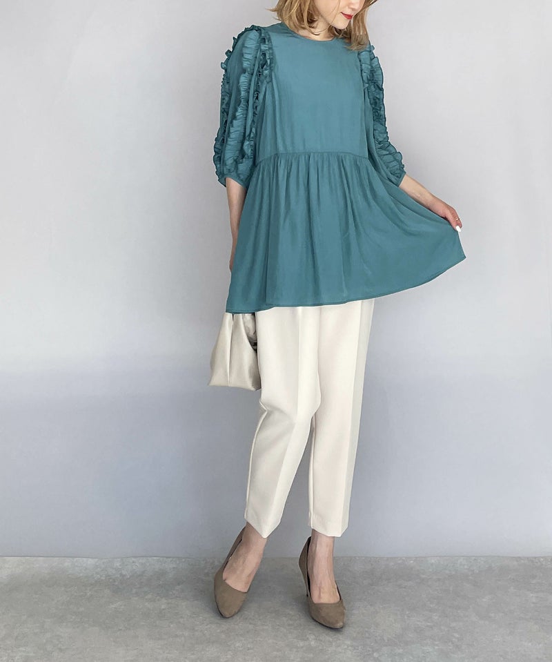 model：H164　着用サイズ：M　ダークグリーン