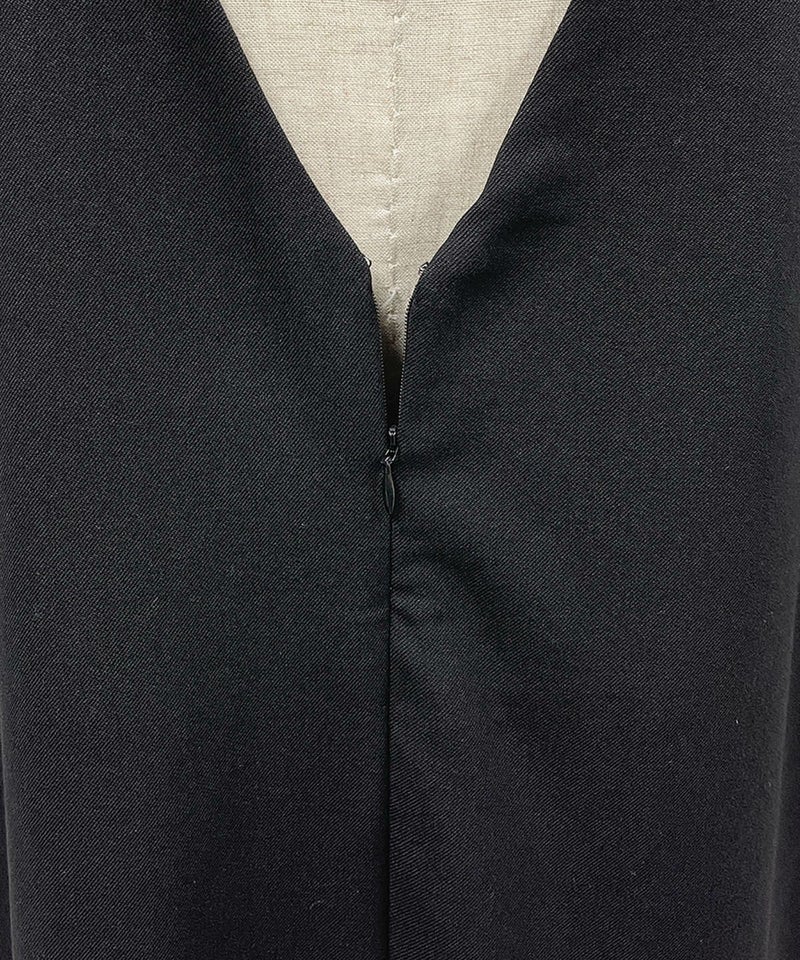 後ろホック・ファスナー