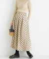 model：H162　着用サイズ：M　ベージュ