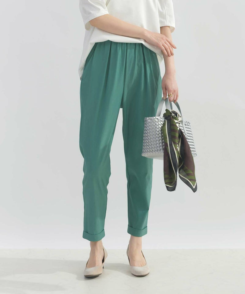 model：H162　着用サイズ：M　グリーン