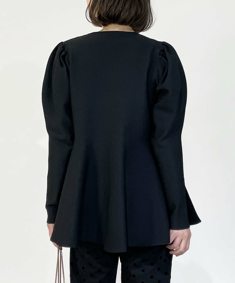 model：H164　着用サイズ：M　ブラック