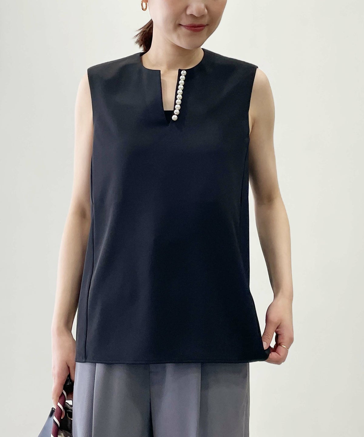 model：H164　着用サイズ：M　ブラック