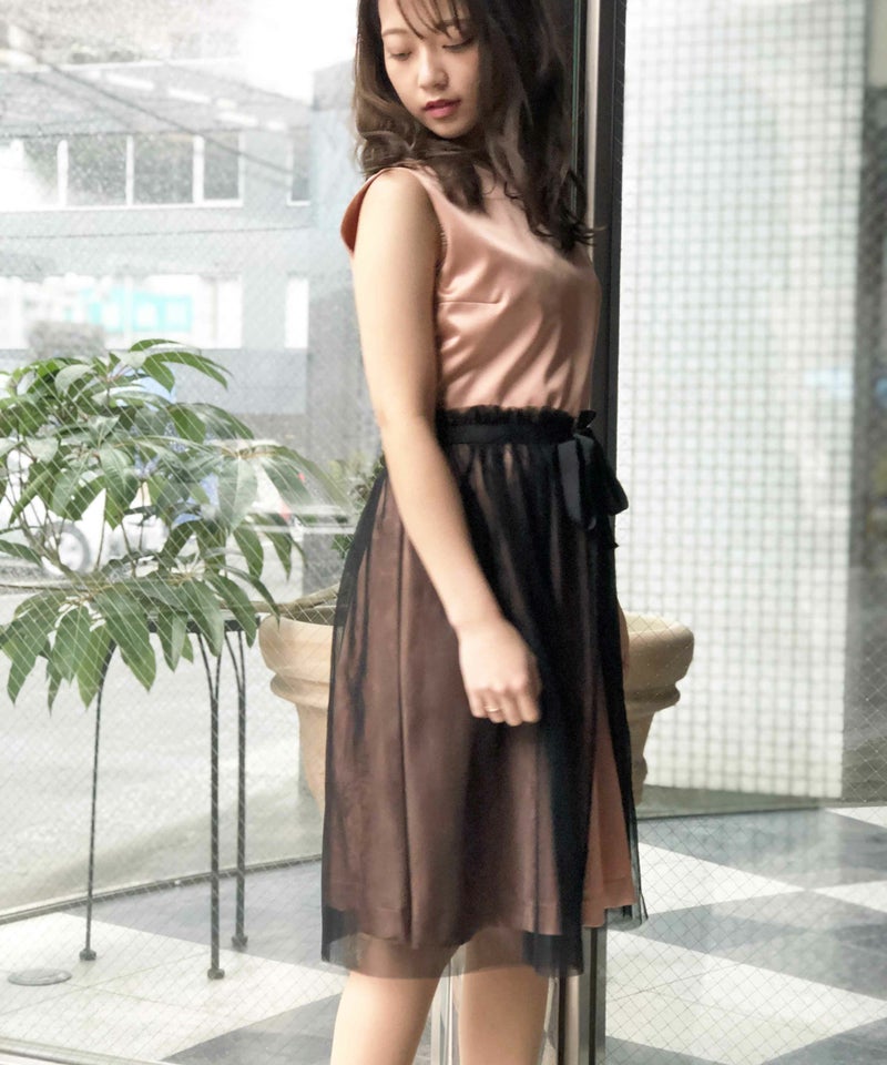 model：H156　着用サイズ：M　ベージュ