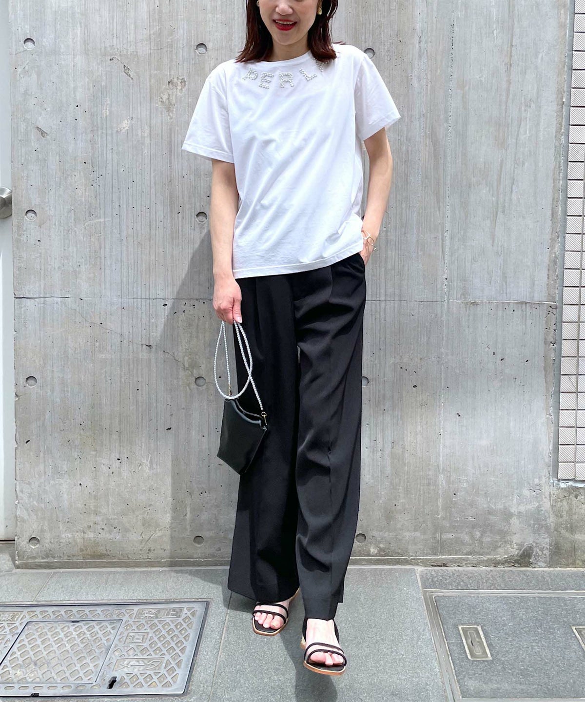 model：H164　着用サイズ：M　オフホワイト