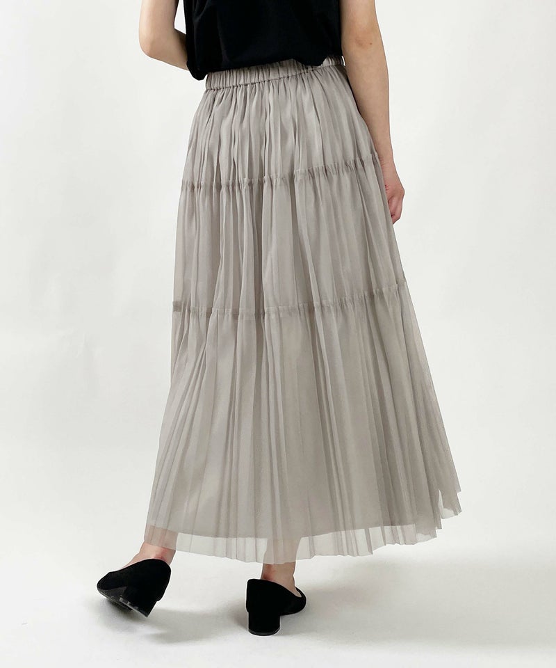 model：H164　着用サイズ：M　グレイッシュベージュ