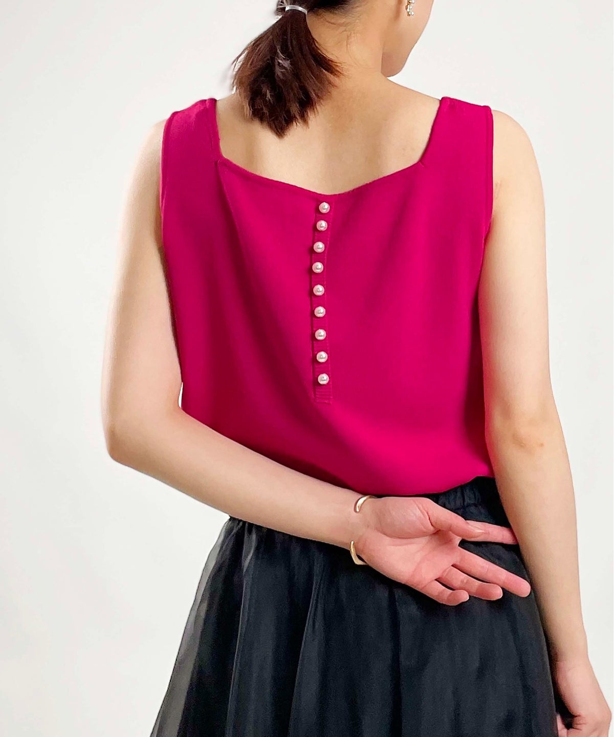 model：H164　着用サイズ：M　チェリーピンク