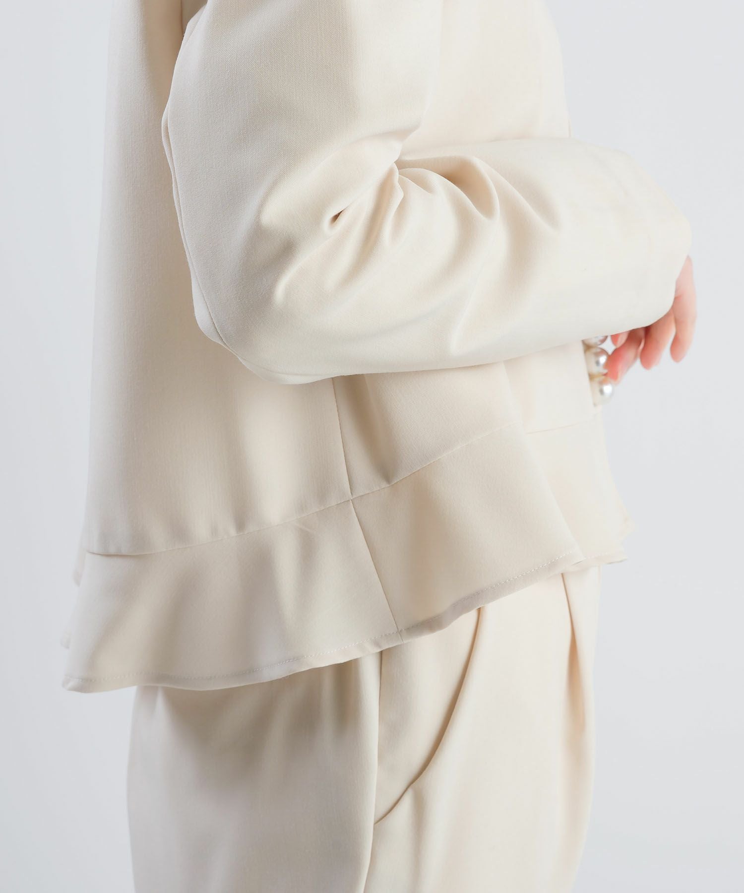 セットアップ可能】ペプラムパールジャケット | PICCIN (ピッチン