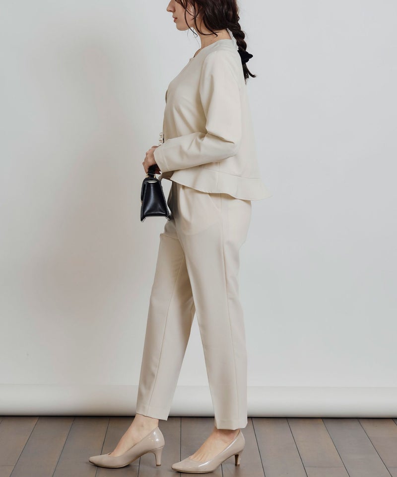 model：H155　着用サイズ：S　アイボリー　セットアップで