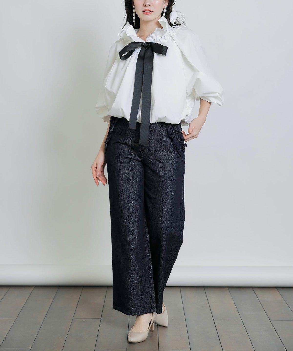 model：H155　着用サイズ：M　ホワイト系その他