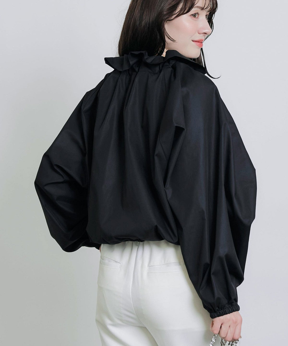 model：H155　着用サイズ：M　ブラック