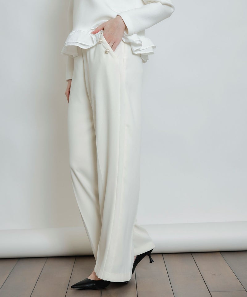 model：H160　着用サイズ：M　オフホワイト