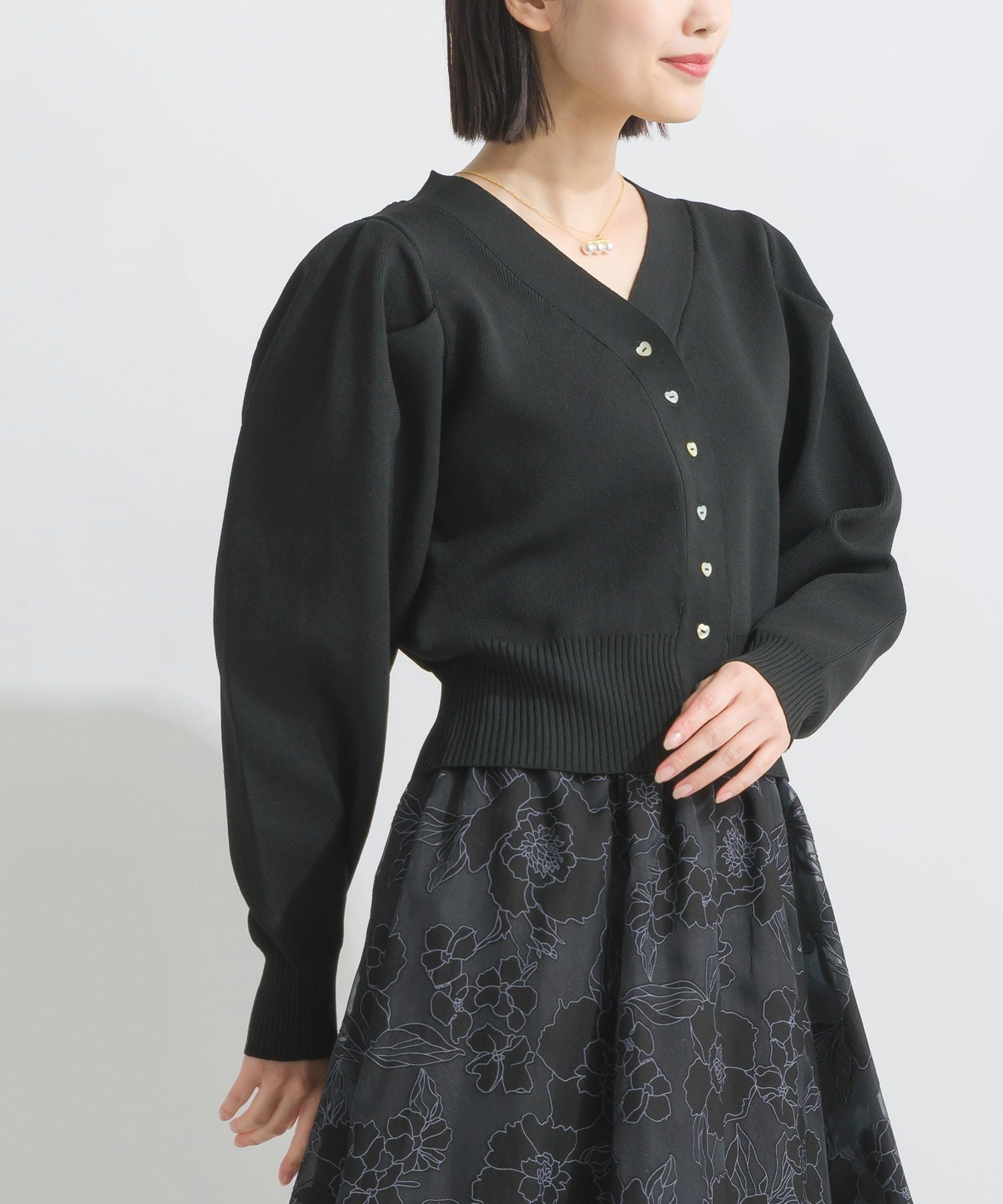 WAIST TUCK PUFF SLEEVE カーディガン WAIST TUCK PUFF SLEEVE カーディガン - メルカリ