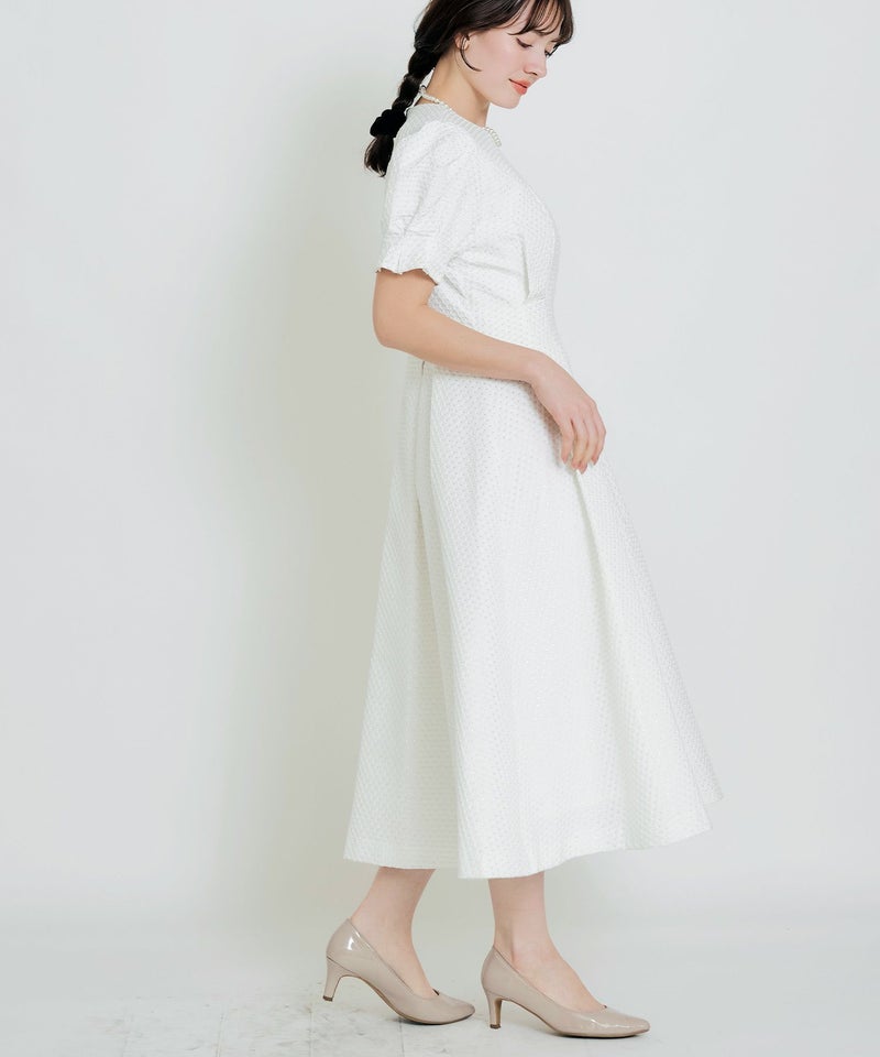 model：H155　着用サイズ：M　オフホワイト