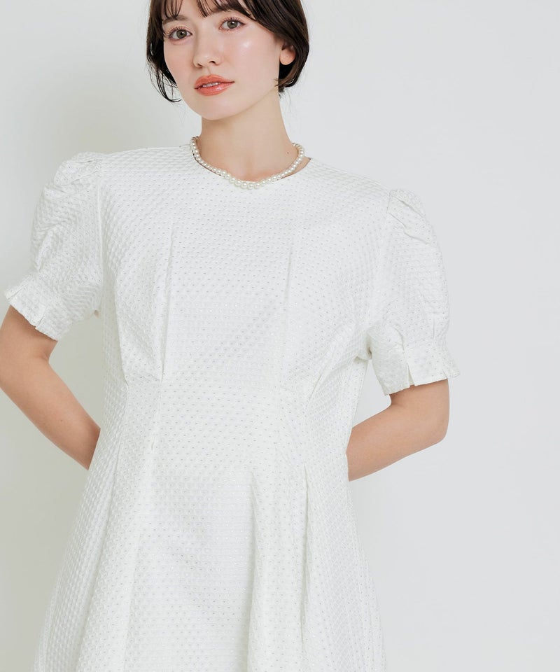 model：H155　着用サイズ：M　オフホワイト