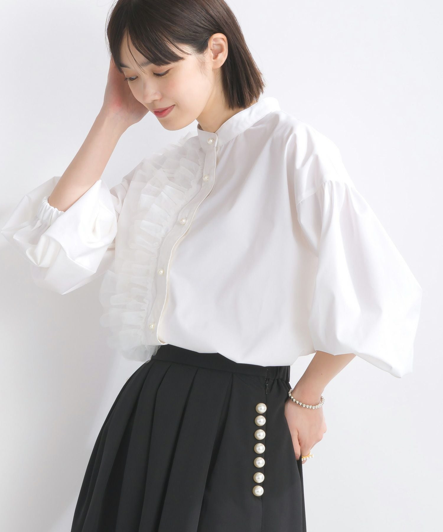 NOBLE購入　フリルチュールコンビブラウス　白　新品未使用タグ付き Noble - NOBLE購入 フリルチュールコンビブラウス 白 新品未使用タグ