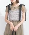 model：162cm　着用サイズ：M　グレイッシュベージュ