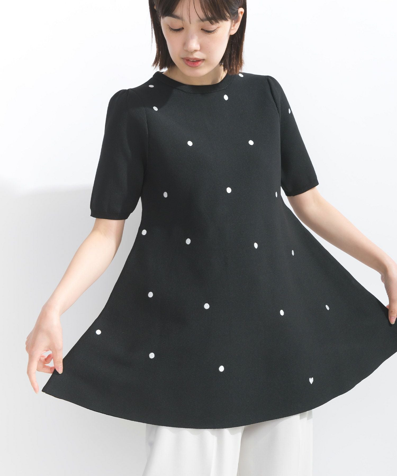 ドット刺繍ニットチュニック | PICCIN (ピッチン) 公式通販