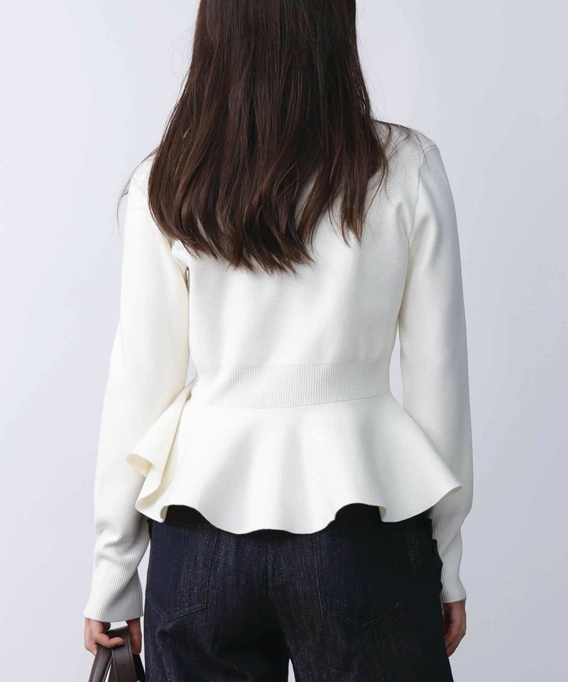 model：H160　着用サイズ：M　オフホワイト