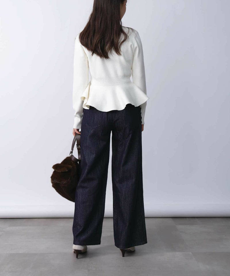 model：H160　着用サイズ：M　オフホワイト