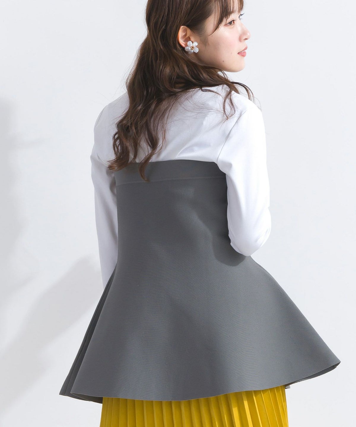 model：H165　着用サイズ：M　グレー