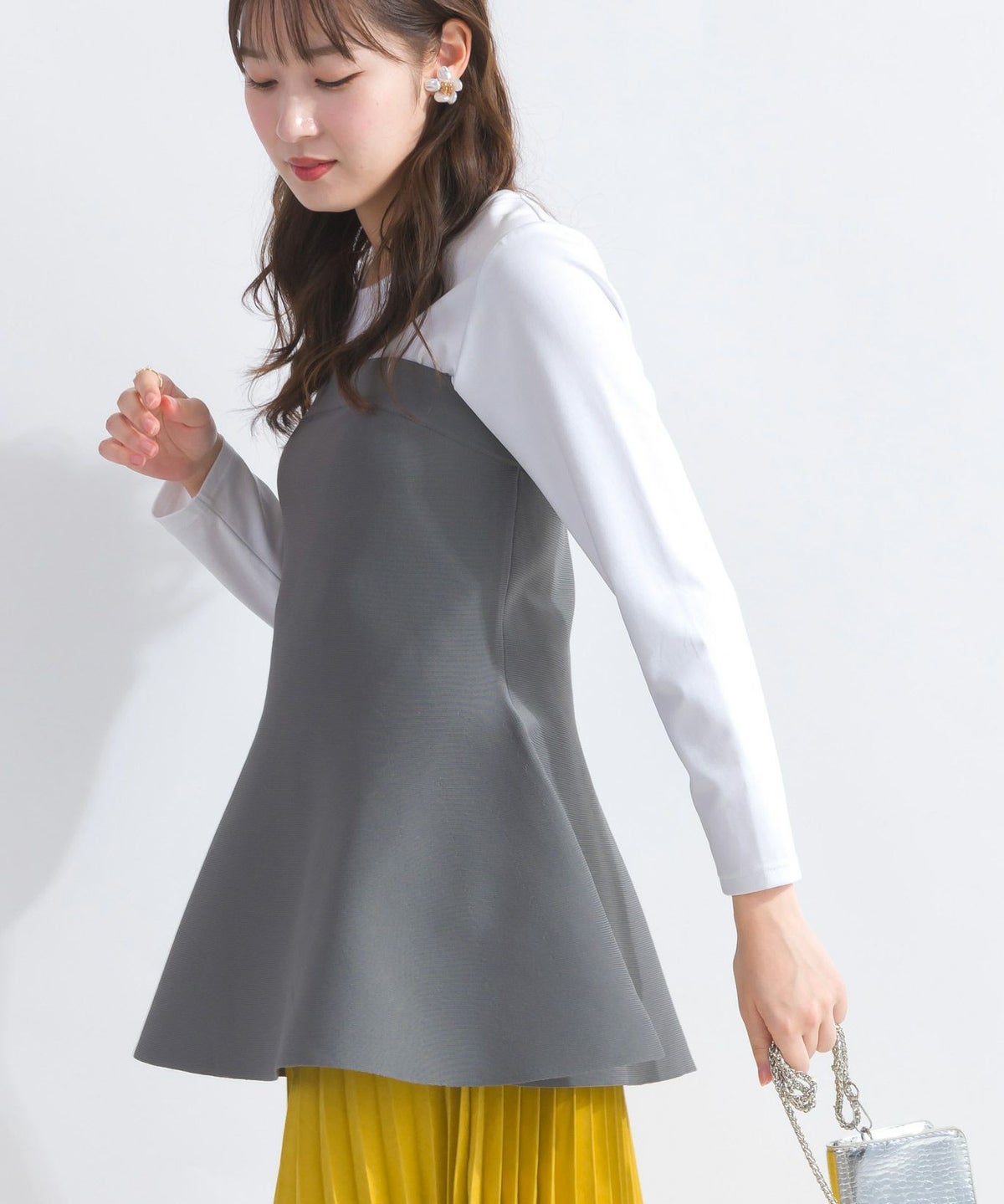 model：H165　着用サイズ：M　グレー