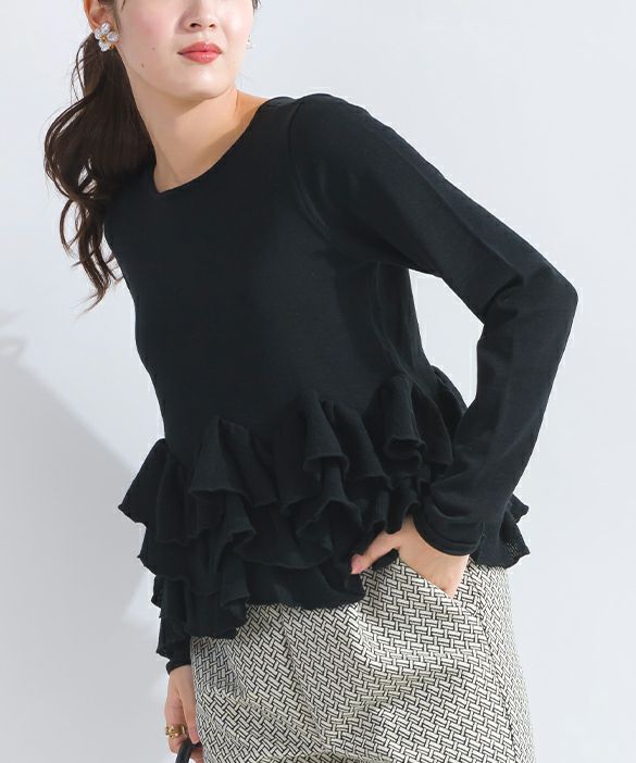 model：H165　着用サイズ：M　ブラック（ボタン後ろ）