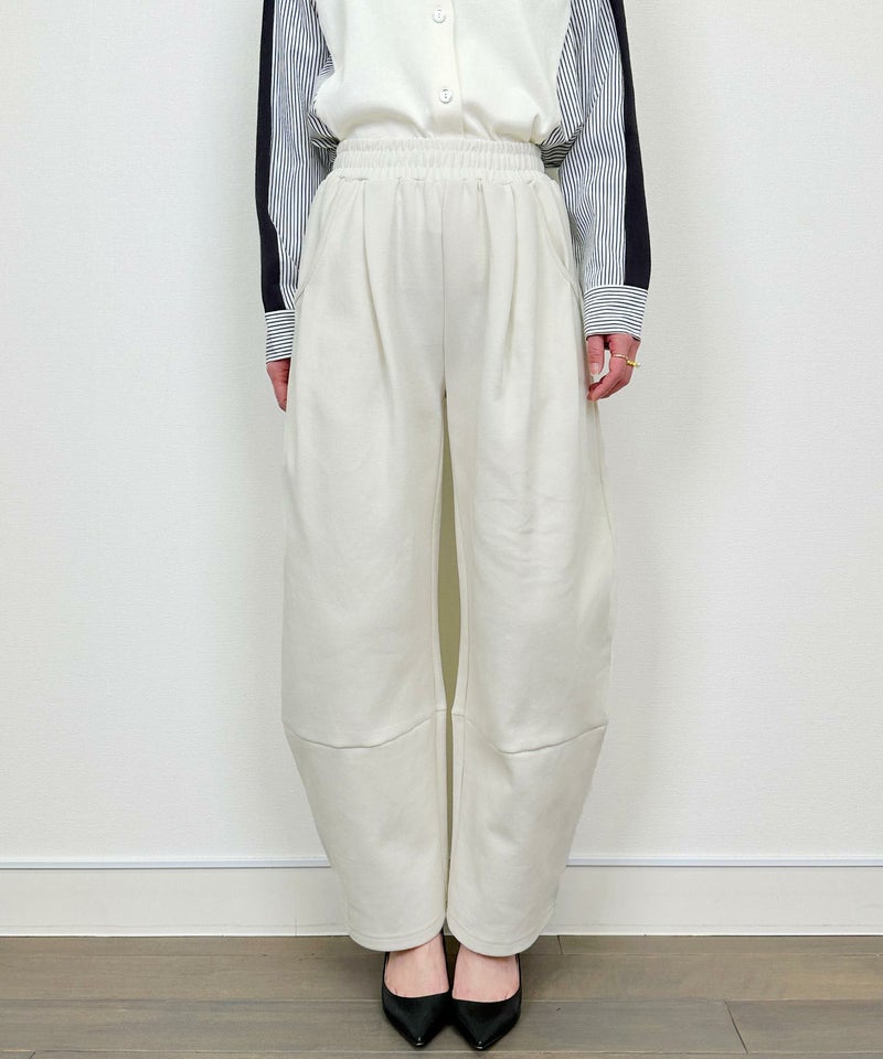 model：H164　着用サイズ：M　オフホワイト