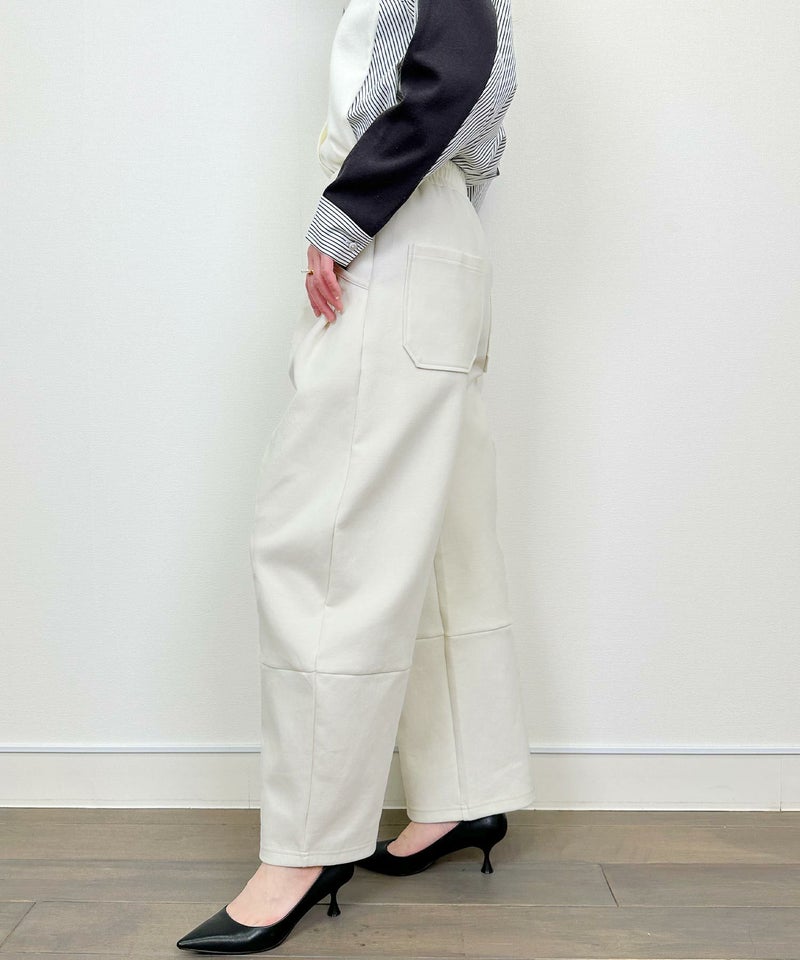 model：H164　着用サイズ：M　オフホワイト