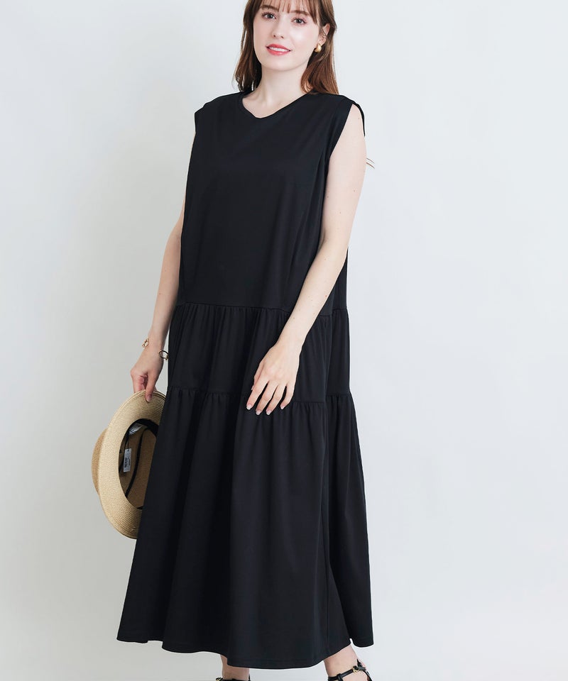 model：H160　着用サイズ：M　ブラック