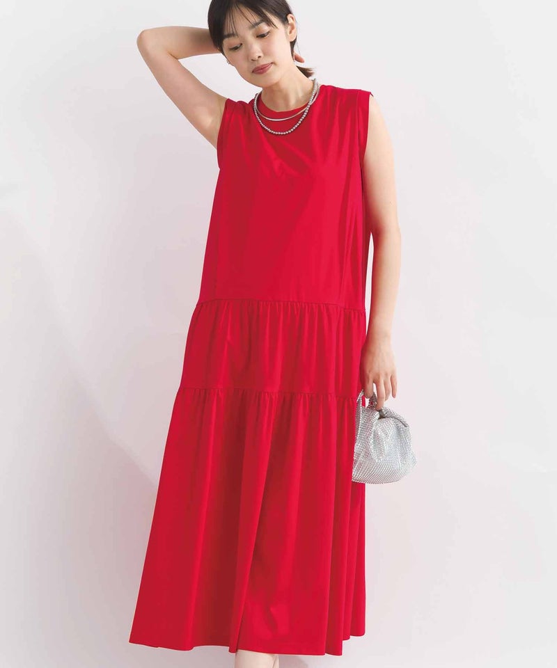 model：H162　着用サイズ：M　レッド