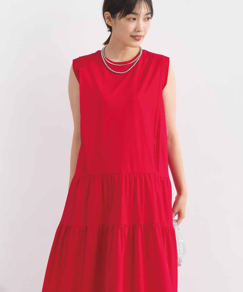 model：H162　着用サイズ：M　レッド