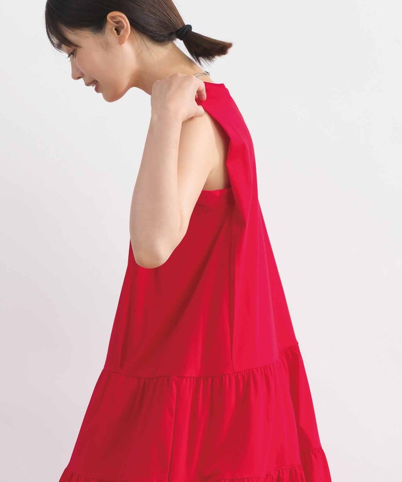 model：H162　着用サイズ：M　レッド