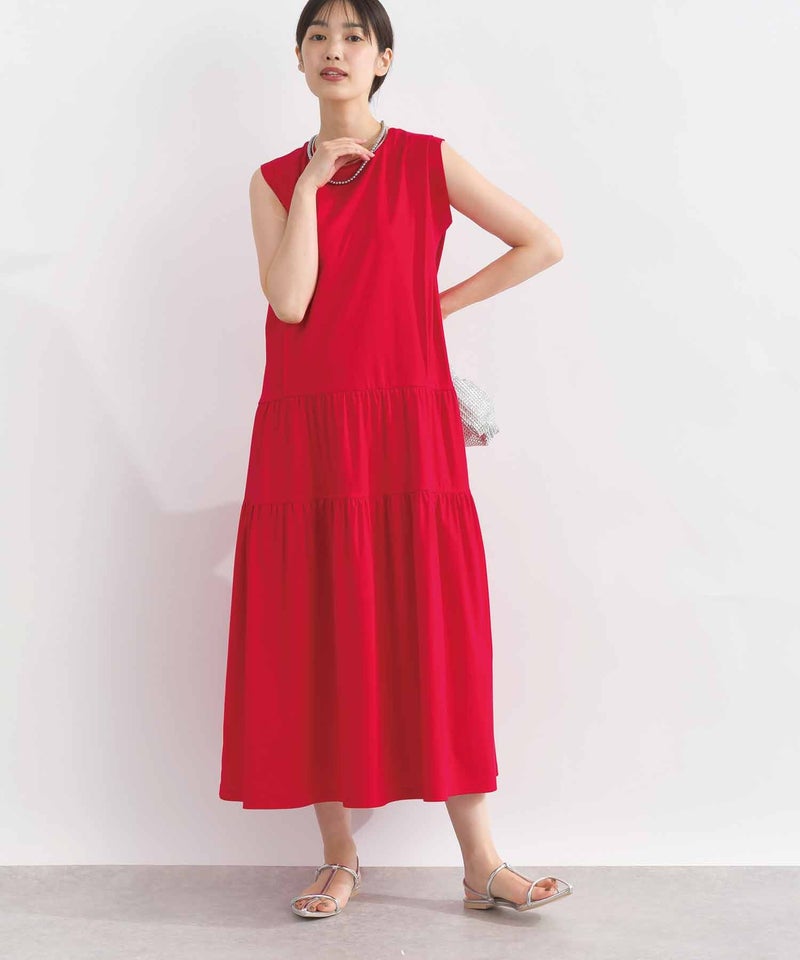 model：H162　着用サイズ：M　レッド