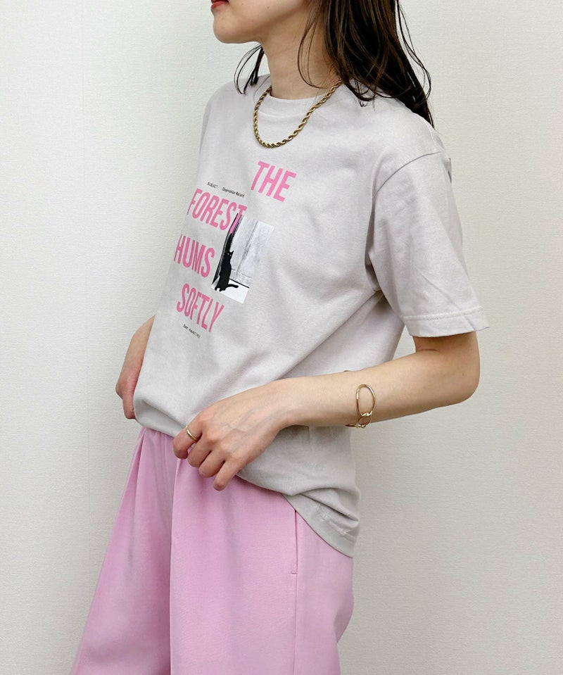 model：H164　着用サイズ：M　グレイッシュベージュ