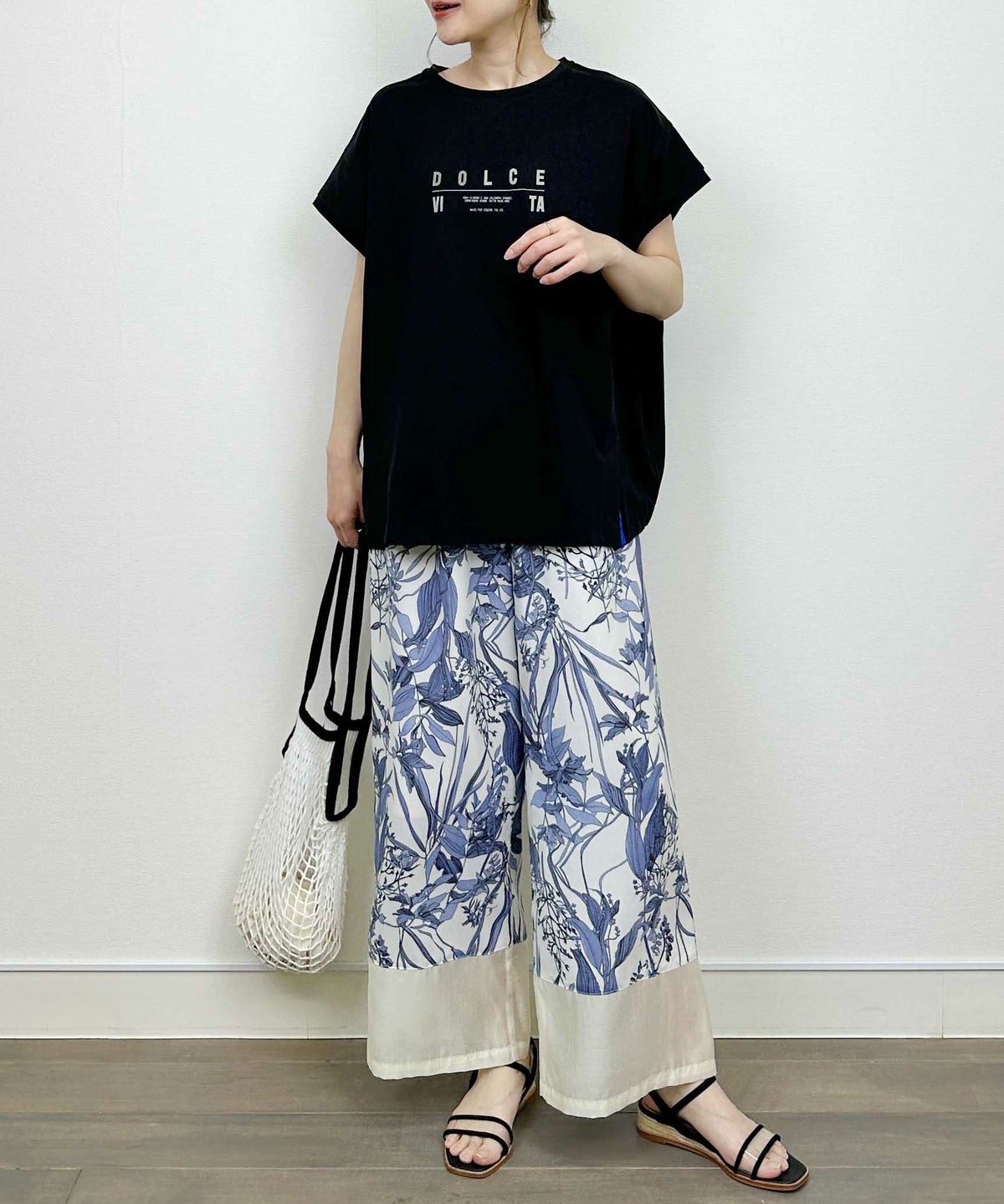 model：H164　着用サイズ：M　ブラック