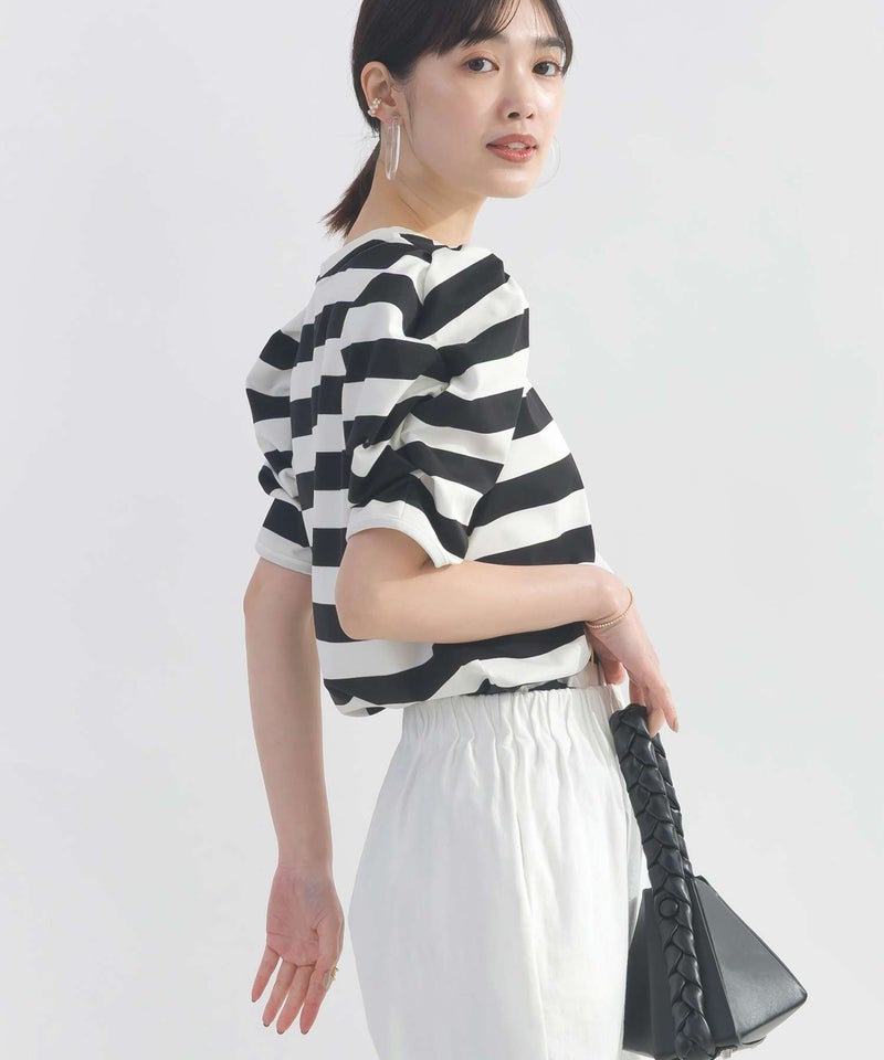 model：H162　着用サイズ：M　アイボリー