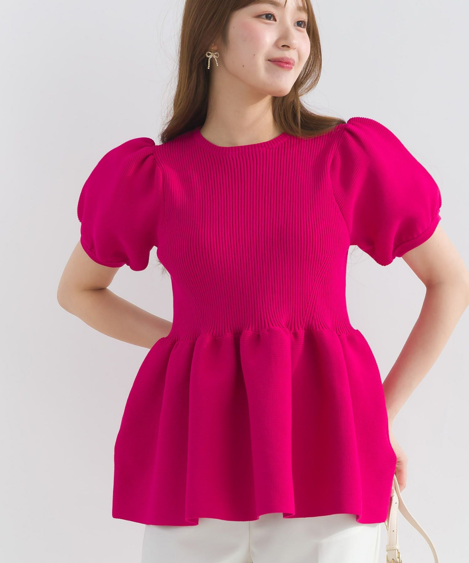 新品未使用　AMICA ピンク　パフスリーブ トップス パフスリーブペプラムニット | PICCIN (ピッチン) 公式通販