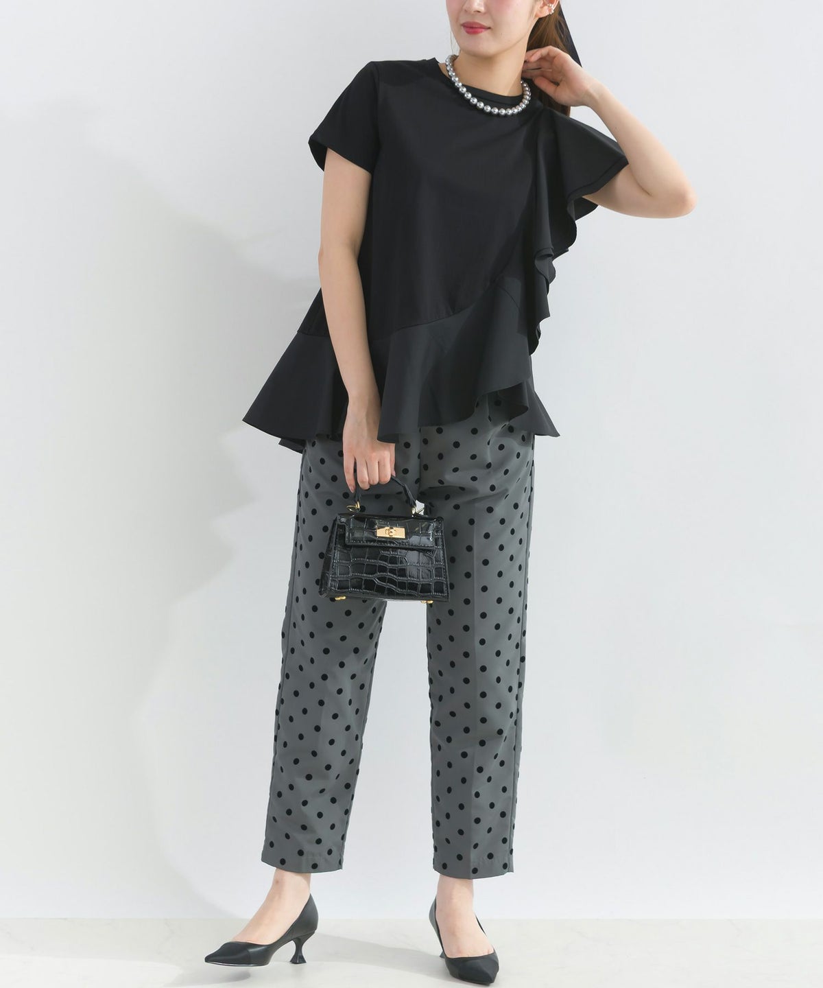 model：H165　着用サイズ：M　ブラック