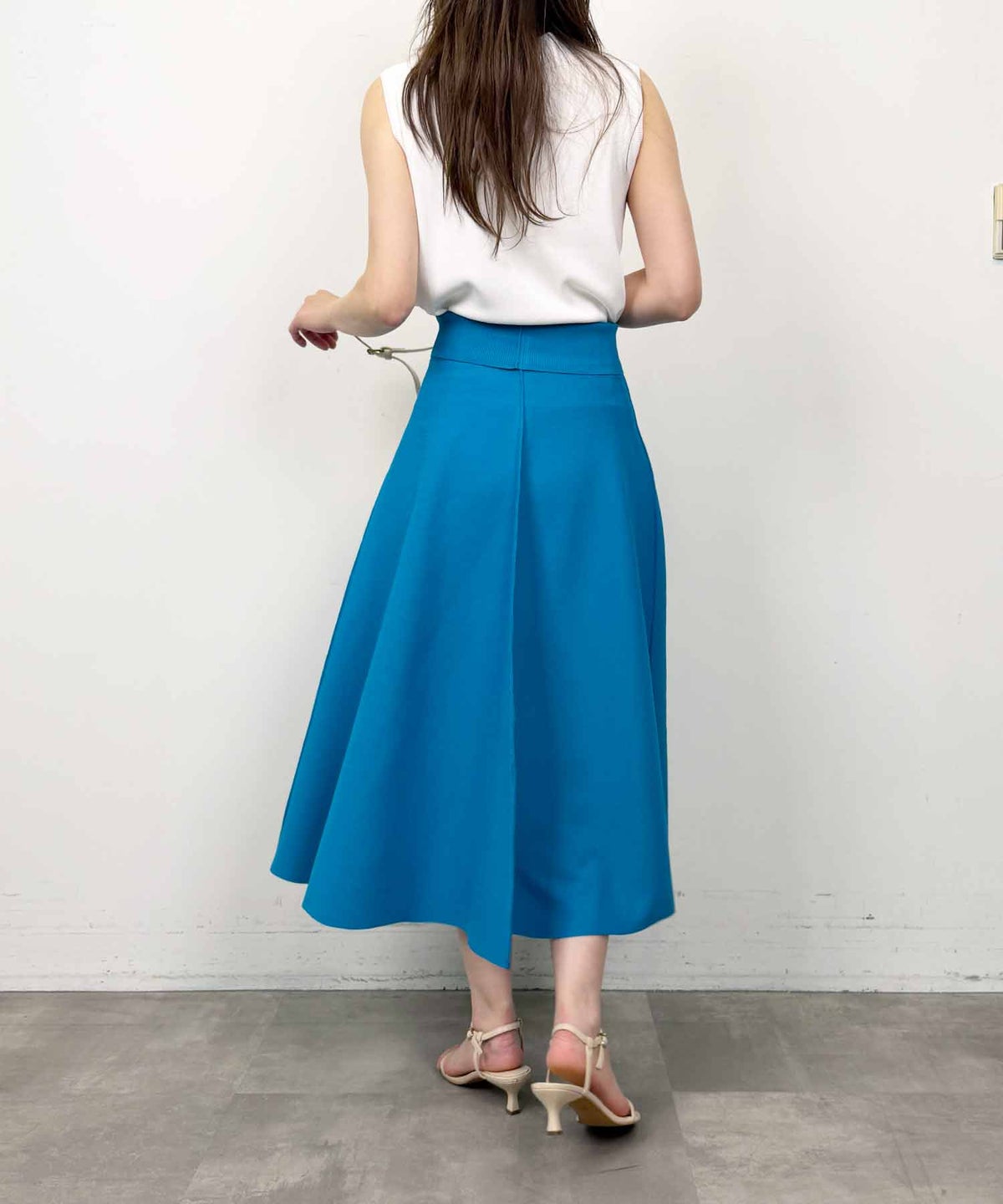 model：H164　着用サイズ：M　ターコイズブルー