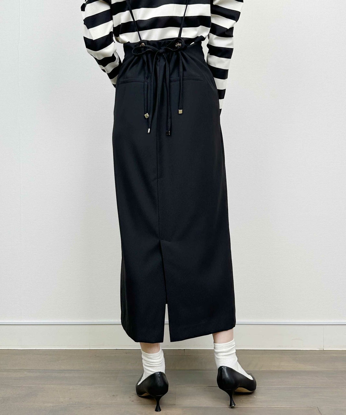 model：H164　着用サイズ：M　ブラック