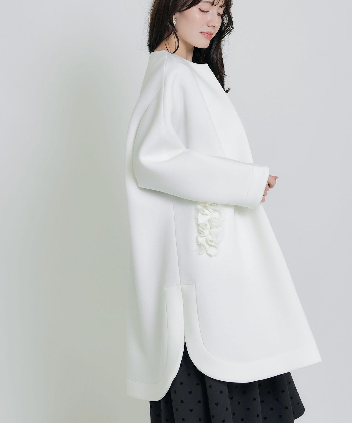 model：H155　着用サイズ：M　オフホワイト