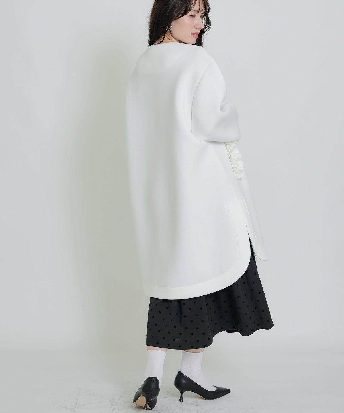 model：H155　着用サイズ：M　オフホワイト